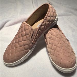 Steve Madden pink slip on shoes size 10